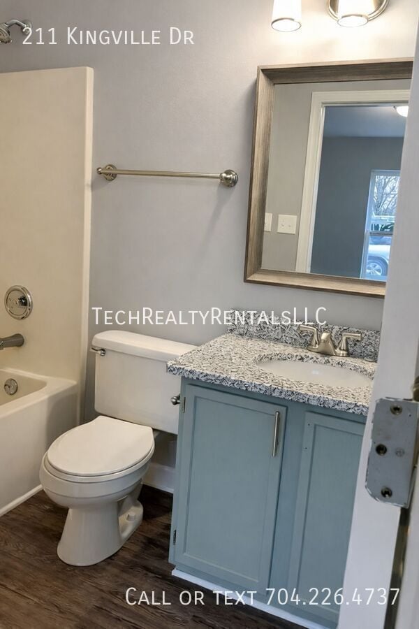 Photo - 211 Kingville Dr