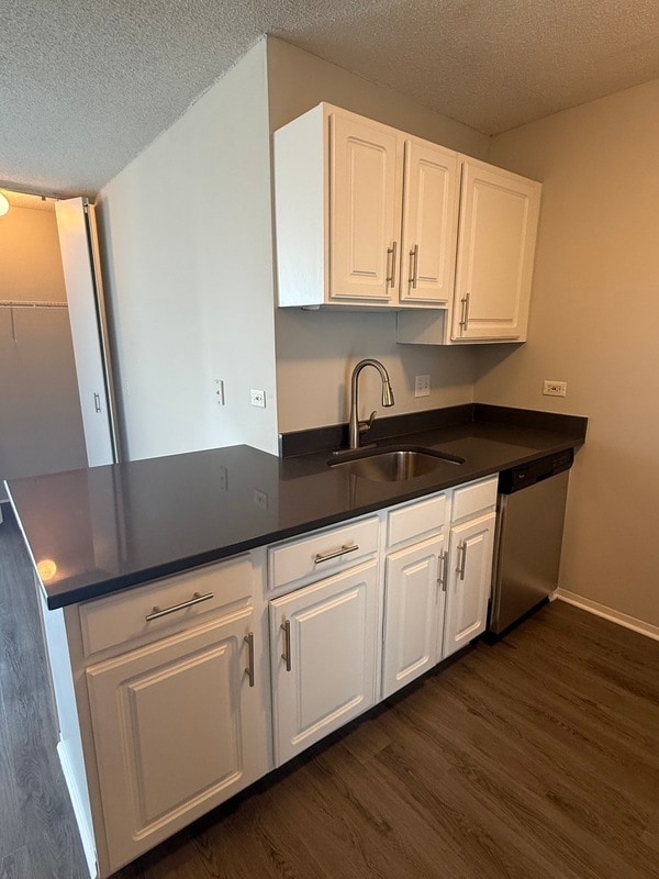 Photo - 501 N State St Unit 411