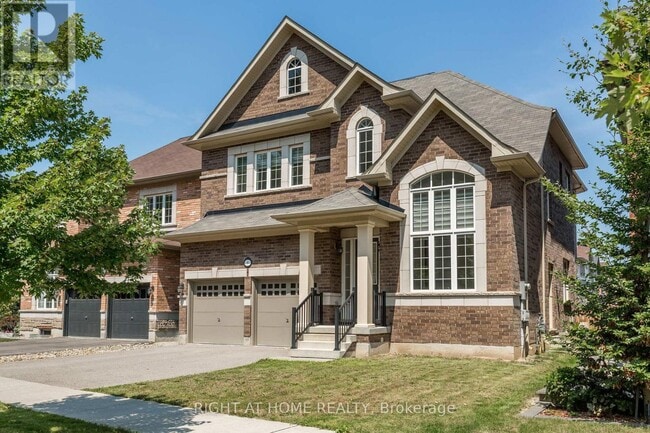 Photo - 8 Monarch Dr