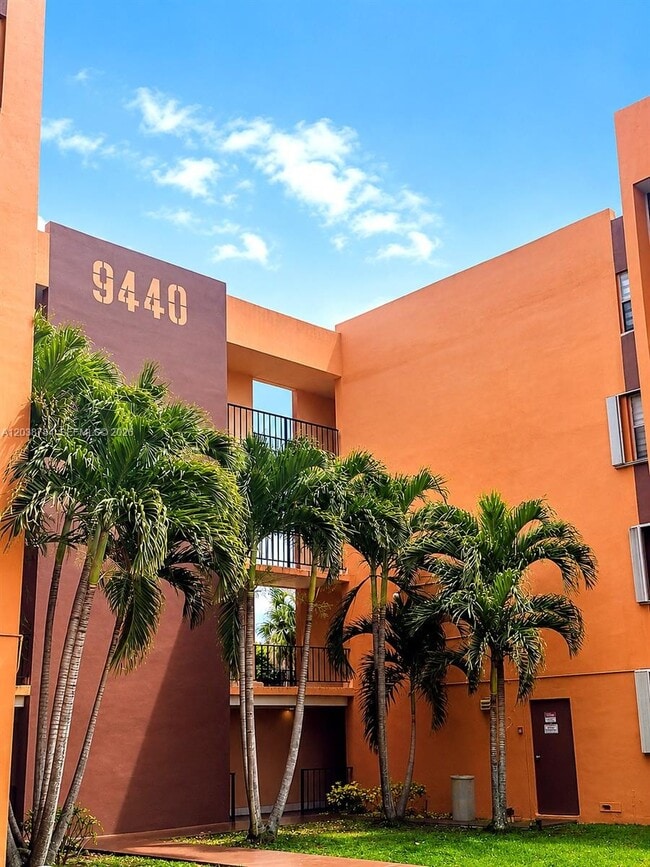Photo - 9440 W Flagler St Unidad 205