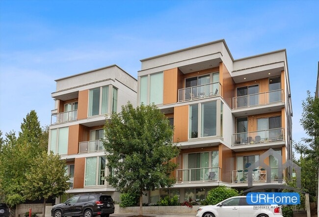 Photo - Modern 1- and 2-bedroom apartments await at Hollywood 12, right in the heart of Portland’s Hollyw...