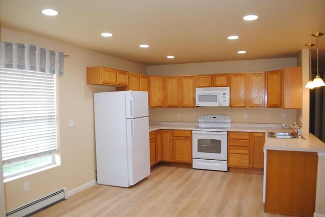 Photo - 417-29 1/2 29 1/2 Rd