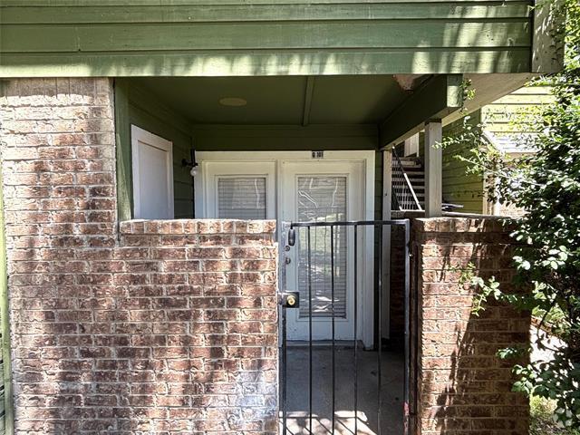 Building Photo - 9833 Walnut St Unit 101 Rental
