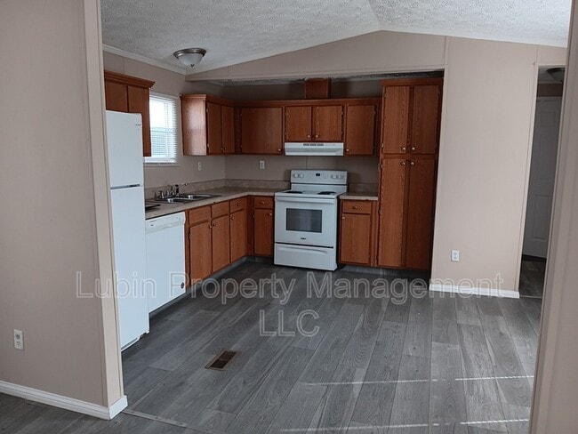 Building Photo - 41 Virginia Ave