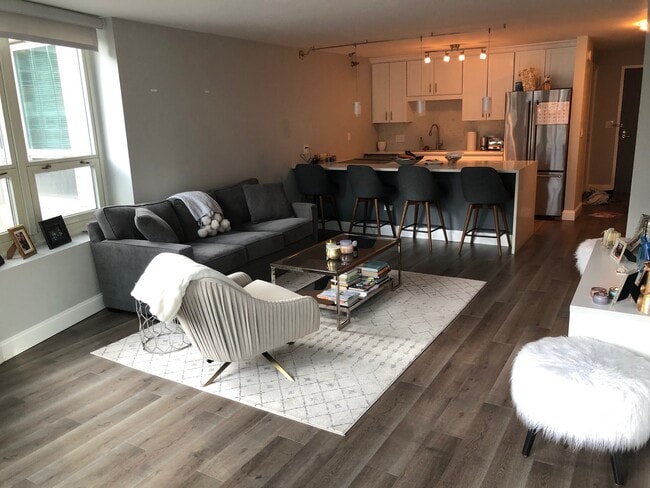 Photo - 345 N La Salle Dr Unit 1107