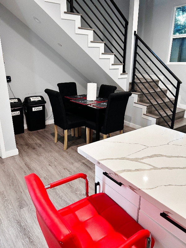 Photo - 710 N Fuller Ave