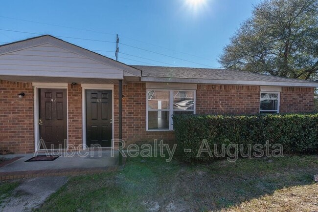 Building Photo - 2311 Walden Dr