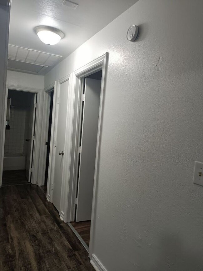Photo - 5016 Drexel Ave
