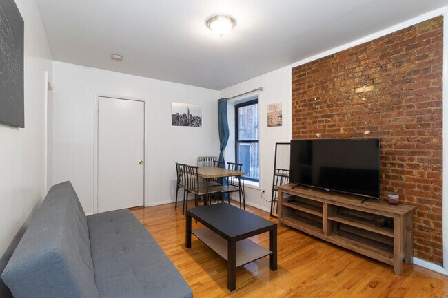 Photo - 215 B E 95th St Unit ID1032054P