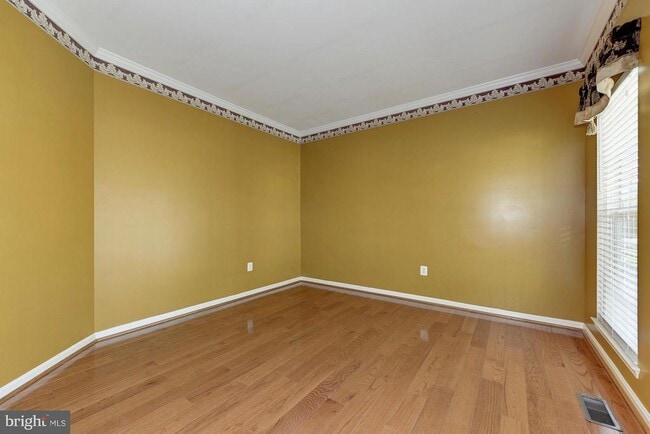 Photo - 2768 Myrtlewood Dr