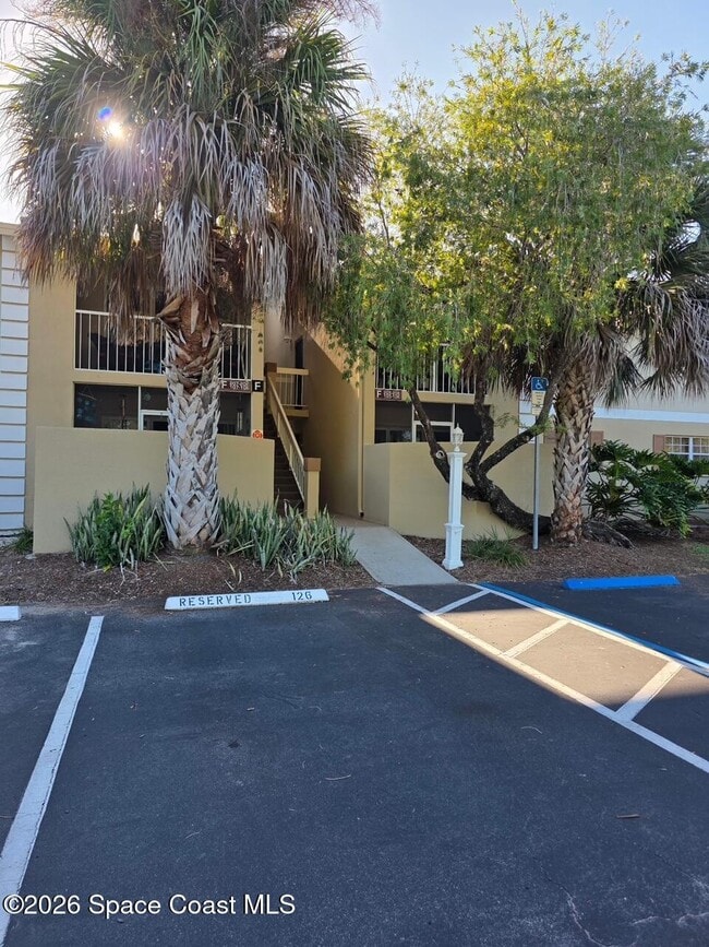 Building Photo - 1600 Sunny Brook Ln Unit F106