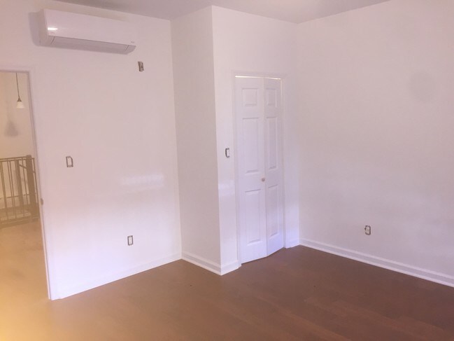 Photo - 86 16th Street