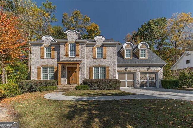 Photo - 1106 Devine Cir NE