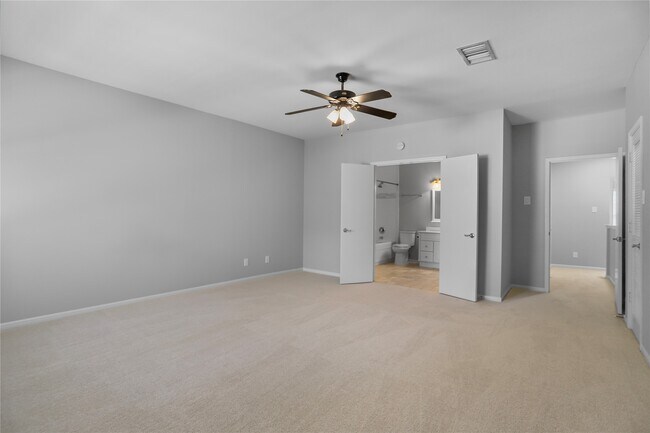 3800 Tanglewilde St Unit 607