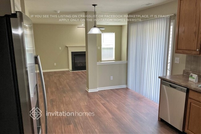 Photo - 1002 Bridleside Dr