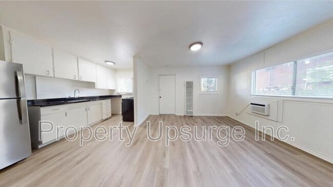 Building Photo - 630 Bird St Unit 2 Rental