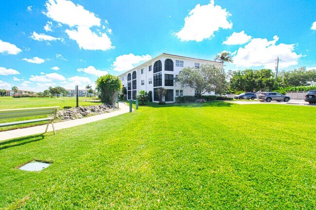 Photo - ***2 BEDS/2 BATHS***55+ COMMUNITY***ANNUAL RENTAL***