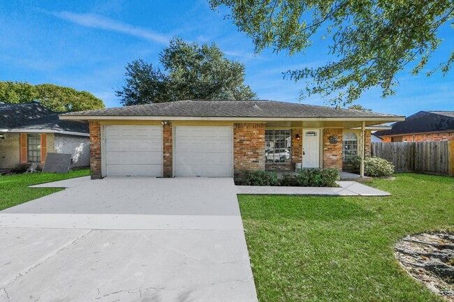 Building Photo - 11915 Binghamton Dr