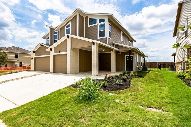 Photo - 20504 Haygrazer Wy