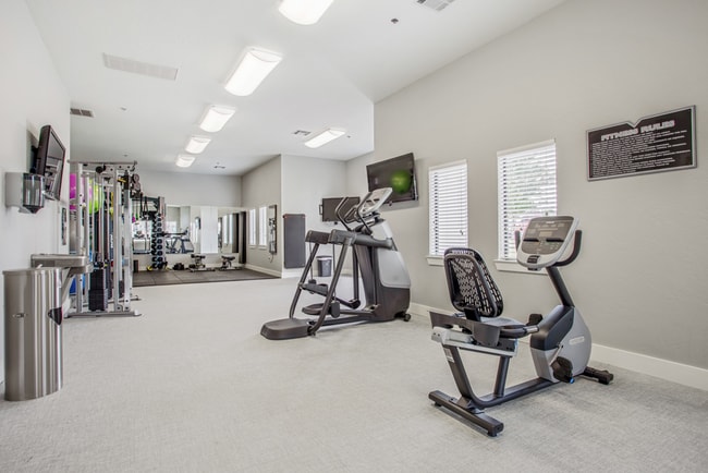 Photo - Legend V Apartments