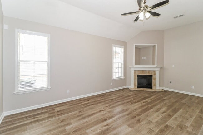 Photo - 4930 Indian Walk Ln