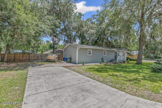 Photo - 600 Lemon St