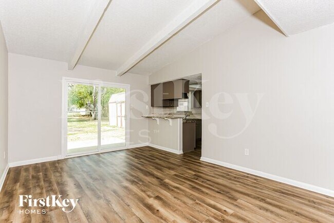 Photo - 1602 Geraldine Ln