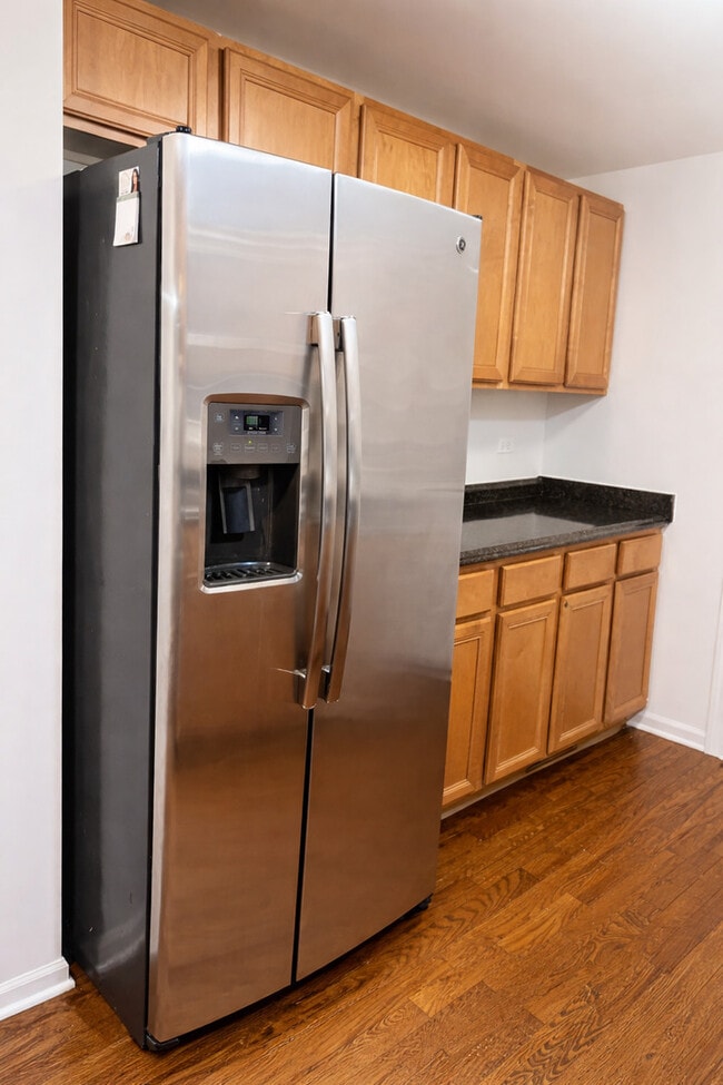 Photo - 222 Harrison St