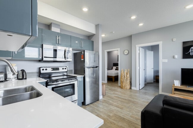 Photo - 1827 Albert St Unit SI ID1367405P