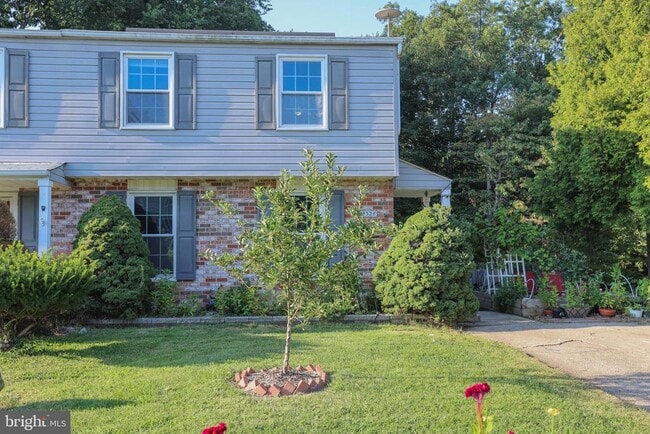 Building Photo - 4328 Hallfield Manor Dr Rental