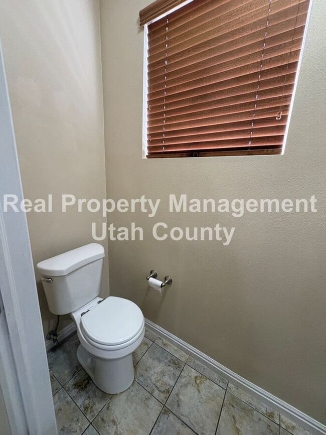 Photo - 1643 W 140 N