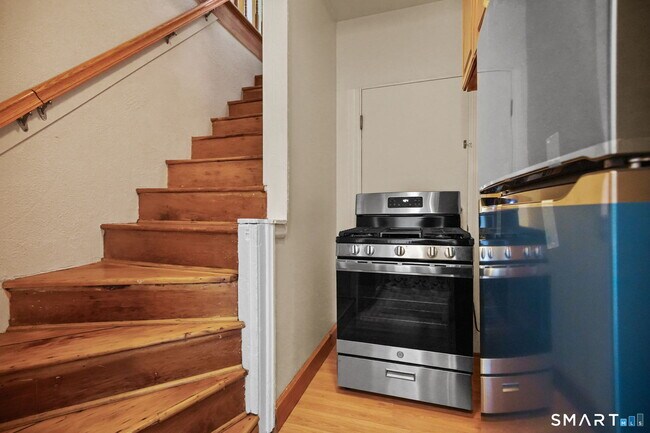 Photo - 45 W North St Unit 2