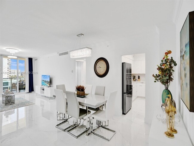 Photo - 2501 S Ocean Dr Unit 639 (available Sep 21)
