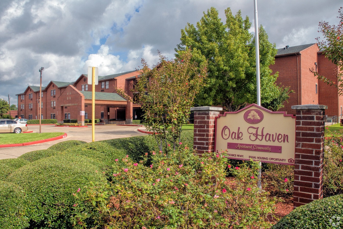 Photo - Oak Haven Apartments