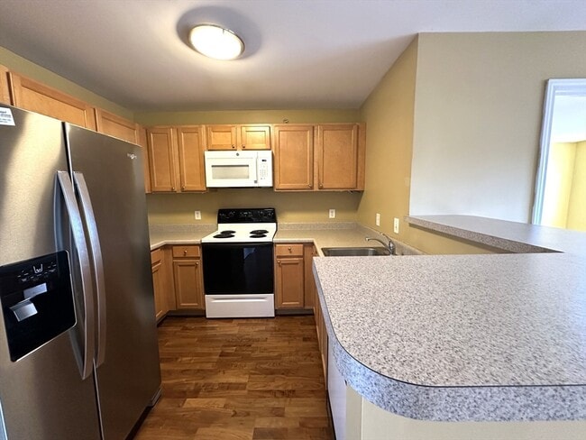 Photo - 211 Central St Unit 314