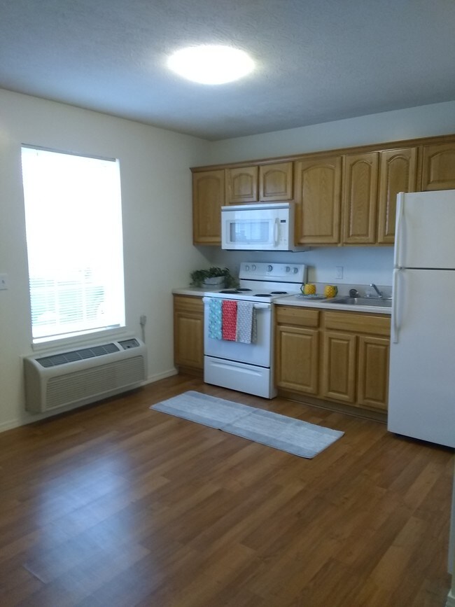 Photo - Glenwood Apartments