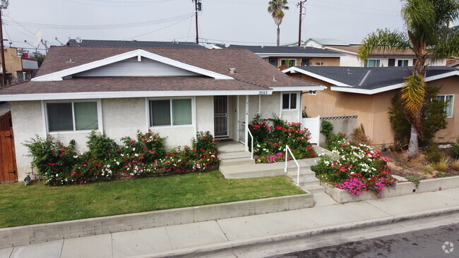 Building Photo - 21113 Ladeene Ave Unit A Rental