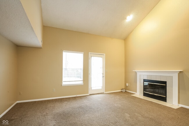 Photo - 6511 Hazelhatch Dr