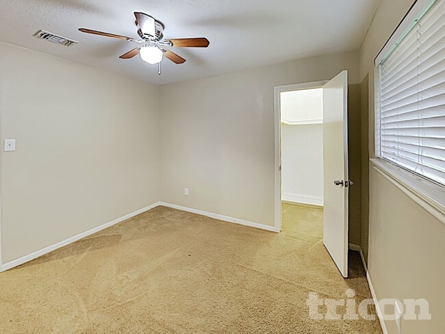 Photo - 7506 Lemon Tree Cir