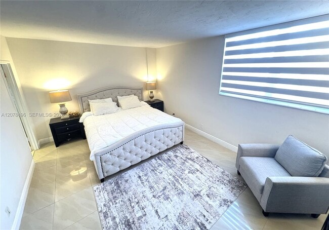 3001 S Ocean Dr Unit 229