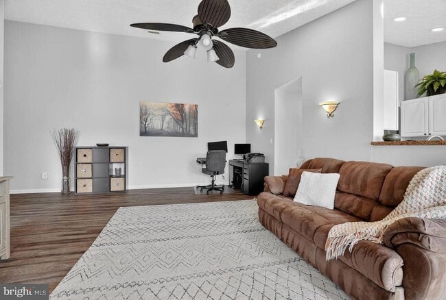 Photo - 2443 Blue Spring Ct Unit 302