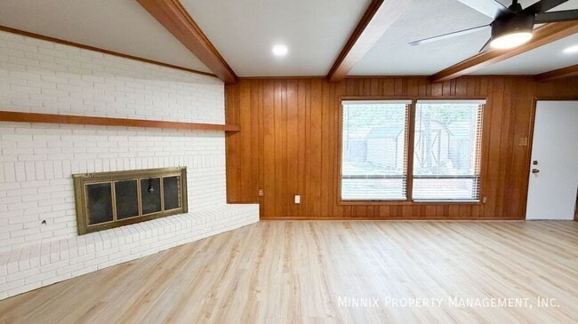 Photo - 3405 55th St