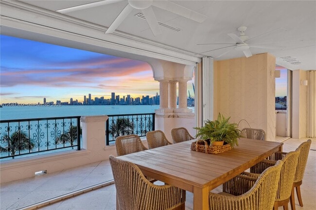 Photo - 5242 Fisher Island Dr Unit 5242