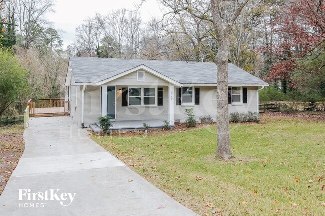 Photo - 3549 Tulip Dr