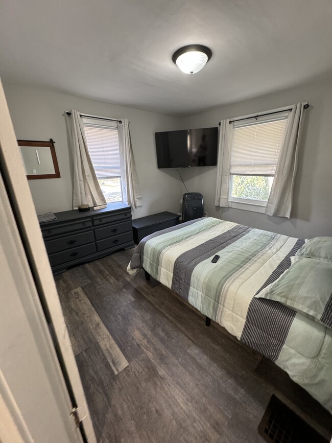 Photo - 1230 N Kealing Ave