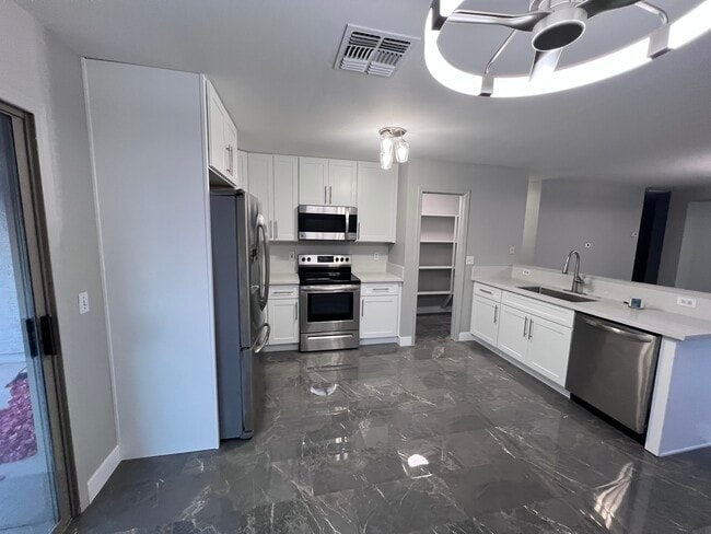 Photo - 15784 W Crocus Dr