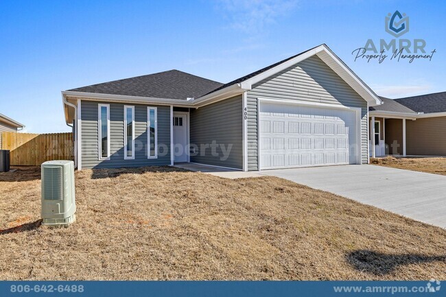 Building Photo - 3-Bedroom Home In Suburban-Style Neighborh...