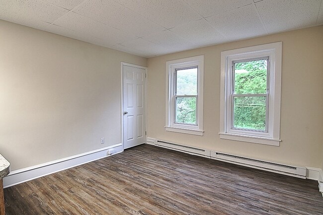 Photo - 658 S Reading Ave Unit 658 S. Reading Ave. 2nd Floor