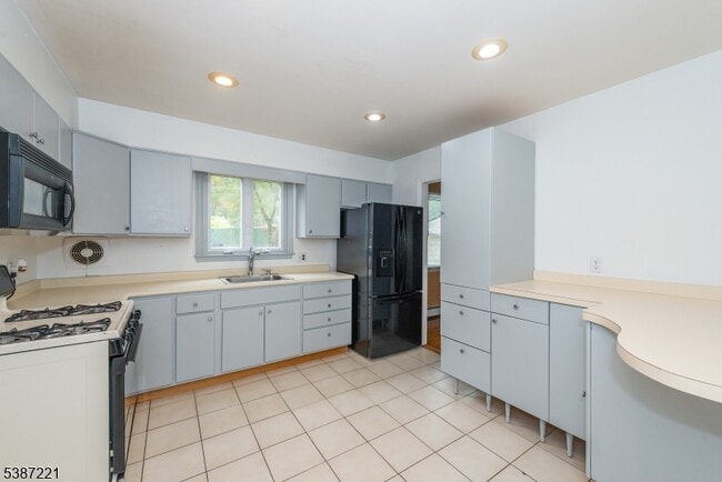 Photo - 98 Browertown Rd