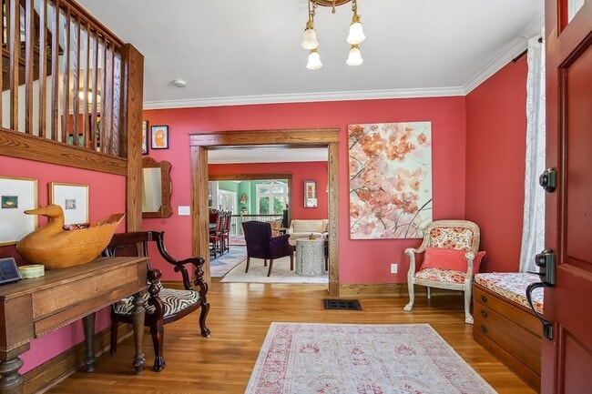 Photo - 1715 Cedar Ln